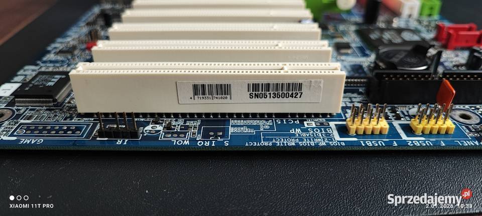 Płyta GigaByte K7 Triton GA7N400SL Maks. Ilość pamięci 3 Chełmża sprzedam