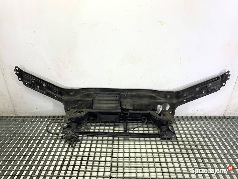 PAS PRZEDNI VOLVO V70 II 24 200 9908 Hatchback