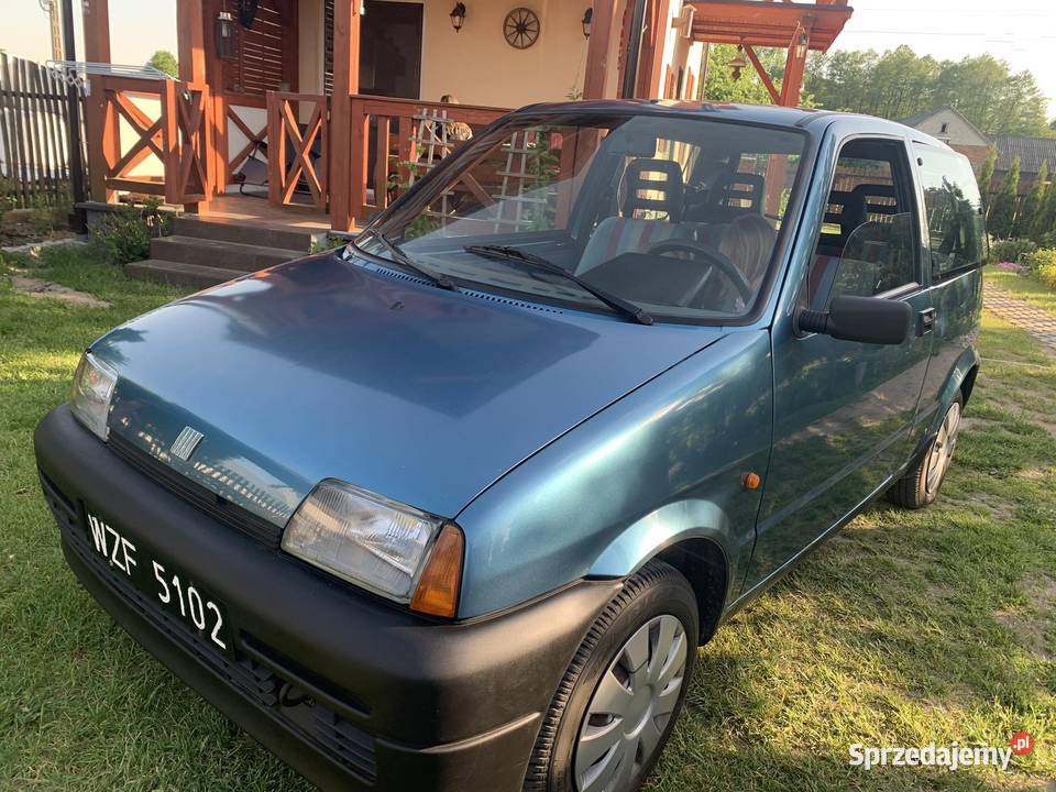 Fiat Cinquecento 0.9 czarne blachy ważne OC i przegląd