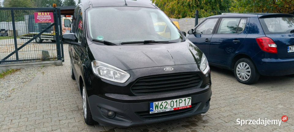 Ford Transit Courier zadbany 92 Ekonomiczny światła przeciwmgłowe Ford Stare Budy