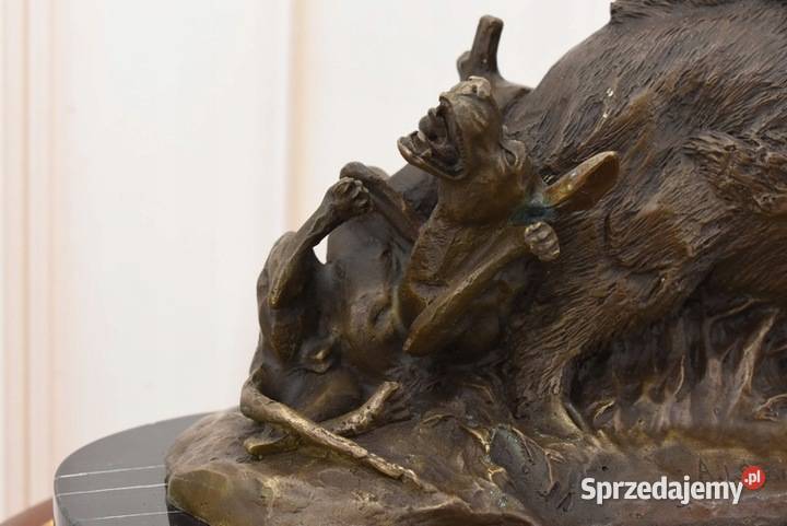 Atak Psów Na Dzika Myśliwska Figura Rzeźba z Kraków