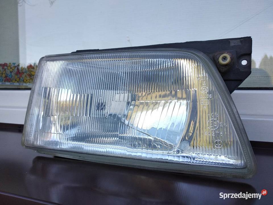 Opel Kadett E lampa przednia prawa reflektor sprzedam