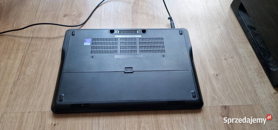 Laptop Komputer DELL latitude E7450 i5 8GB RAM Liczba rdzeni 2 Tarnów