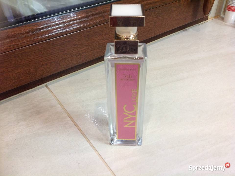 Perfum Perfumy Damskie Elizabeth Arden 5 th Nowa Sól sprzedam