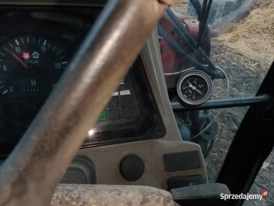 Massey Ferguson 6150 z turem pneumatyka Rozdrażew