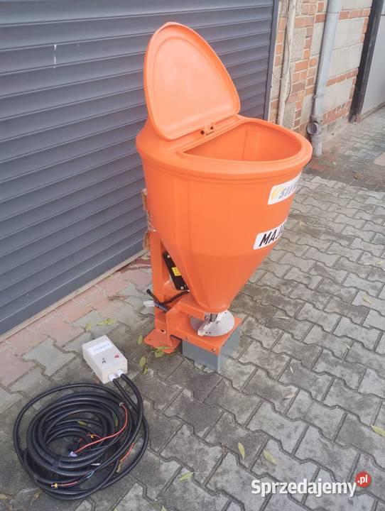 PiaskarkoSolarka Posypywarka SIEWMET 12v Rybna