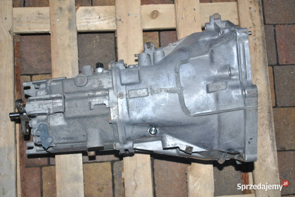 Skrzynia biegów manual BMW E36 316i Ci 318i Ci osobowe Skrzynie biegów manualne Poręba