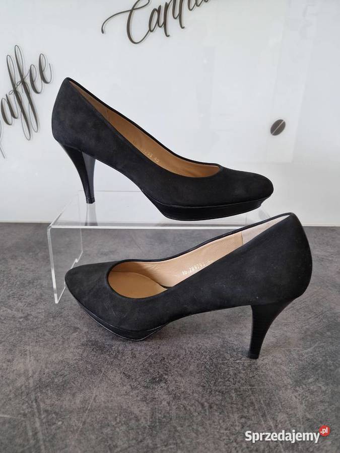 Skórzane czółenka marki Lodi