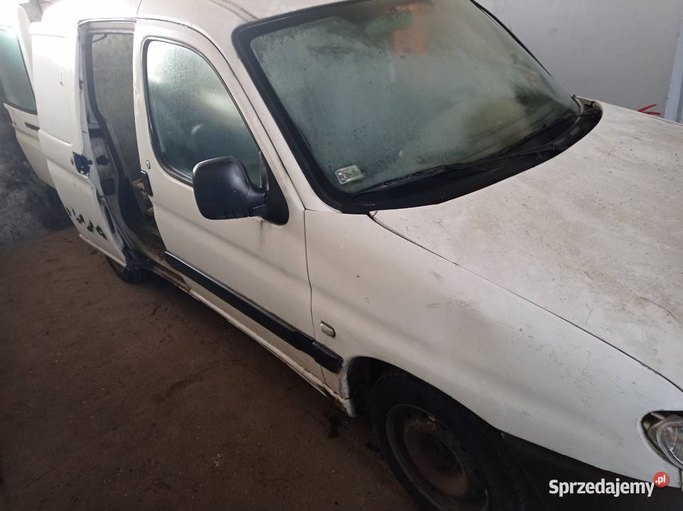 Peugeot Partner 19 2000 r dawca części Szklarka Myślniewska