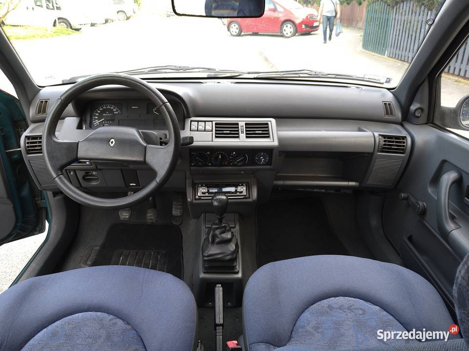 renault clio 12 1996r
