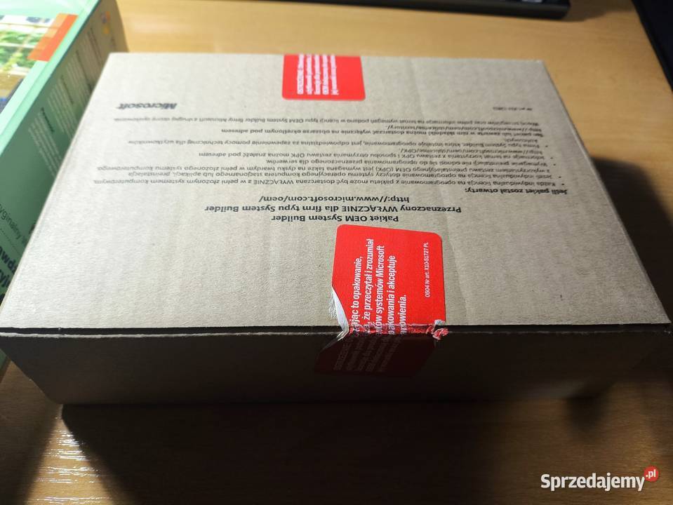 Fabrycznie nowy nigdy nie otwierany oryginał podkarpackie Lutoryż