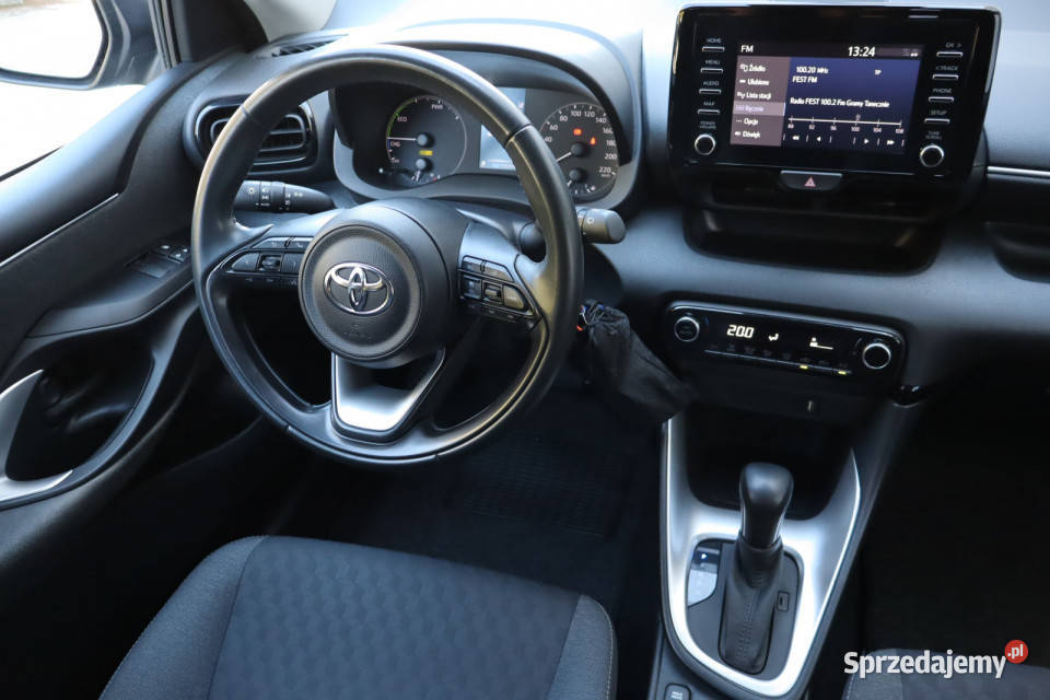 Toyota Yaris 15 VVTi Hybrid śląskie Zabrze