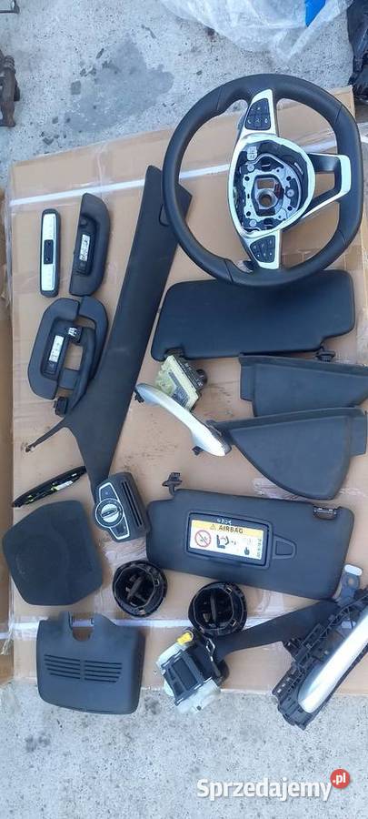 Wnętrze Mercedes w205 kierownica AMG plastiki osobowe Mielec