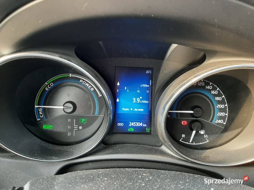 Toyota Auris II 18 2 hybryd Paczków