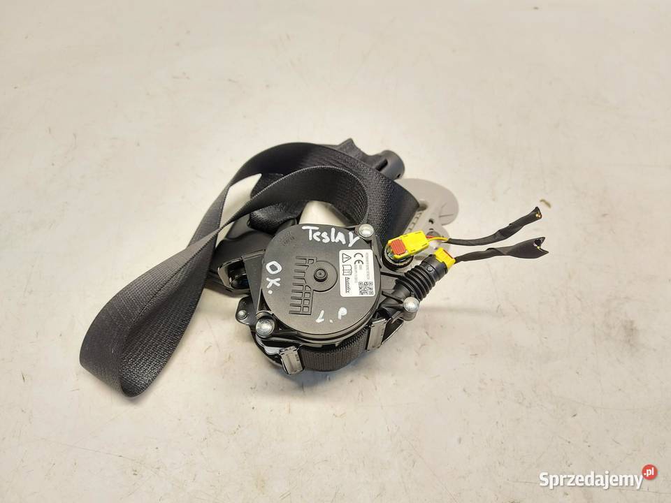 TESLA MODEL Y 2022r PAS BEZPIECZEŃSTWA LEWY osobowe