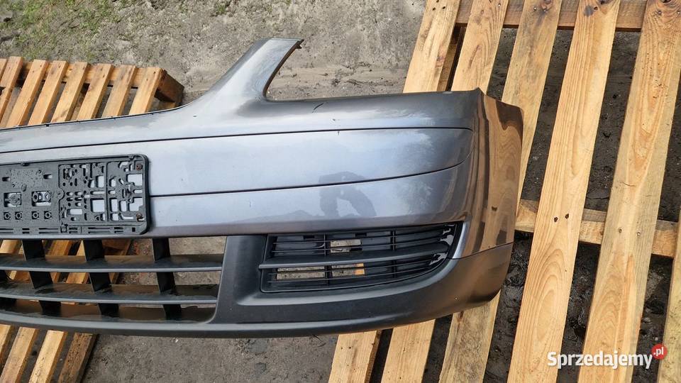 VW Touran 0306 zderzak przód LC5M wielkopolskie Słowikowo