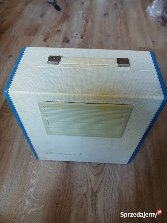 Gramofon walizkowy
