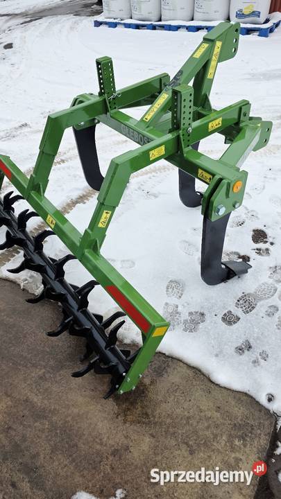 Głębosz 3 Łapowy z wałem kolczastym nieuszkodzony Róża