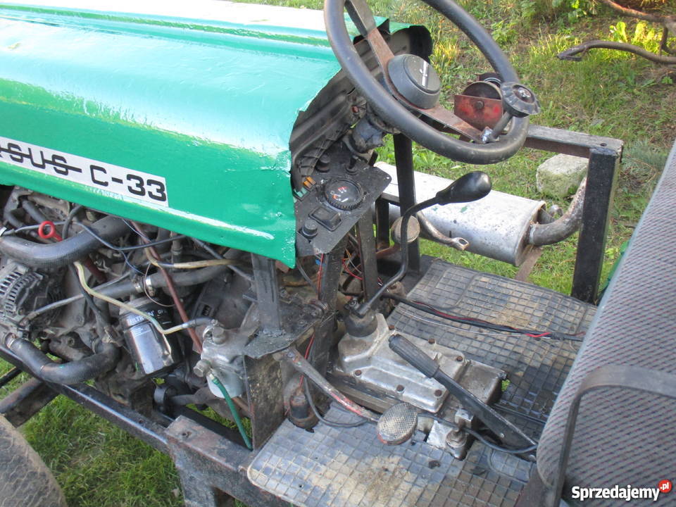 Ursus c33 Sam Podnośnik