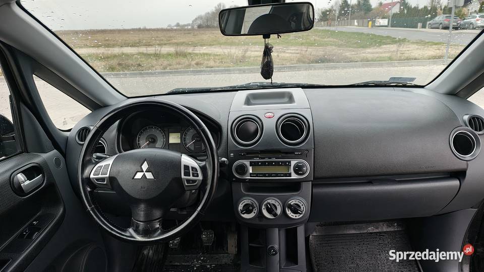 Mitsubishi Colt lifcie 13 95 Klimatyzacja Rok produkcji 2009 Rokietnica