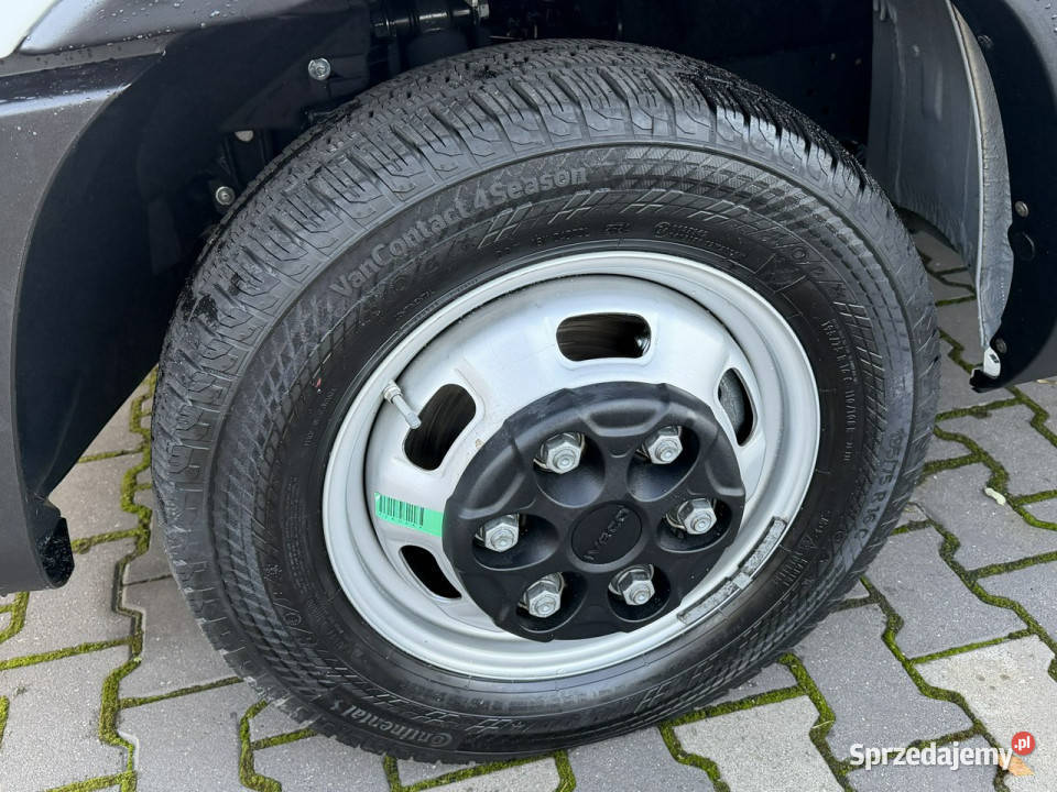 Iveco Daily 35C16 V Kontener Winda 750 Na wspomaganie kierownicy Widełki