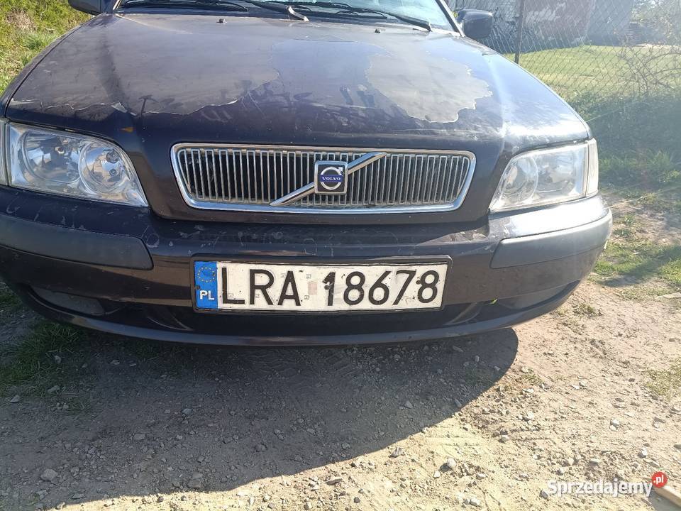 Volvo V40 19D 2002r NA CZĘŚCI kod lakieru 24713 radio Rejowiec Fabryczny