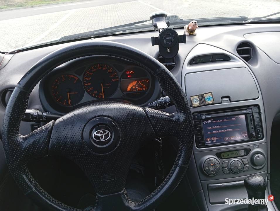 Sprzedam toyote celice 7 biały Toyota