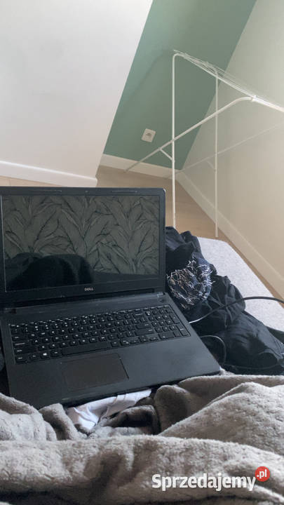 Sprzedam laptopa Dell użytkowany 10 razy mazowieckie Warszawa