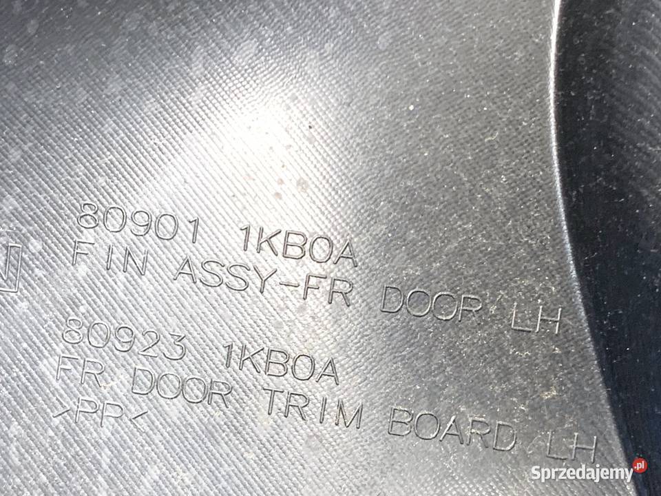 BOCZEK DRZWI LEWY PRZÓD NISSAN JUKE F15