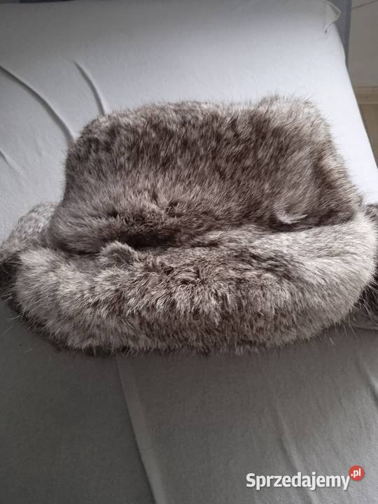 Czapka uszatka z naturalnego futra królika Kraków