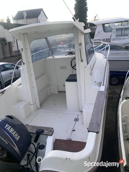 łódka jacht łódź motorowa pilothouse Szczecin