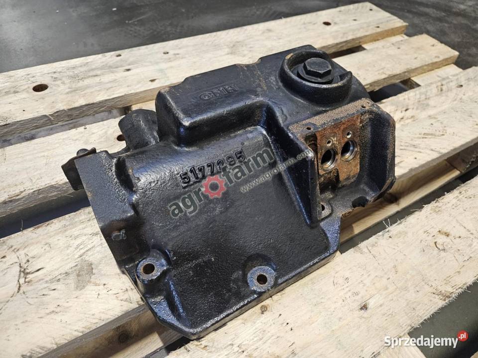 Obudowa przystawki Holland T490N T100N Byków