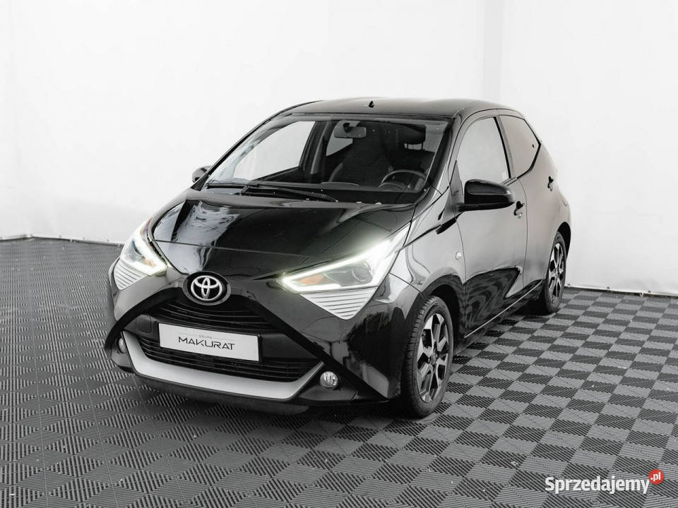 Toyota Aygo GD5L53010 VVTi Xplay Ekran dotykowy światła LED Pępowo sprzedam