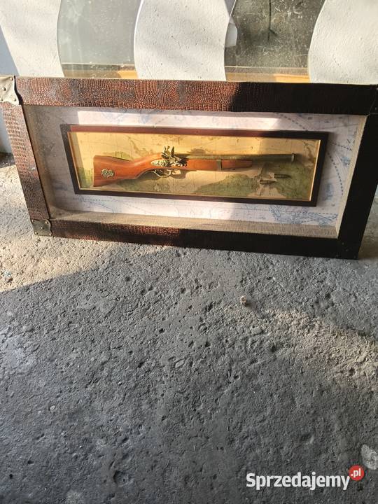 Obraz z replika pistoletu Konin