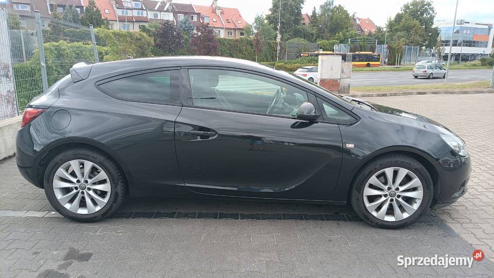 Opel Astra 16 benzyna 170 2014r Wrocław