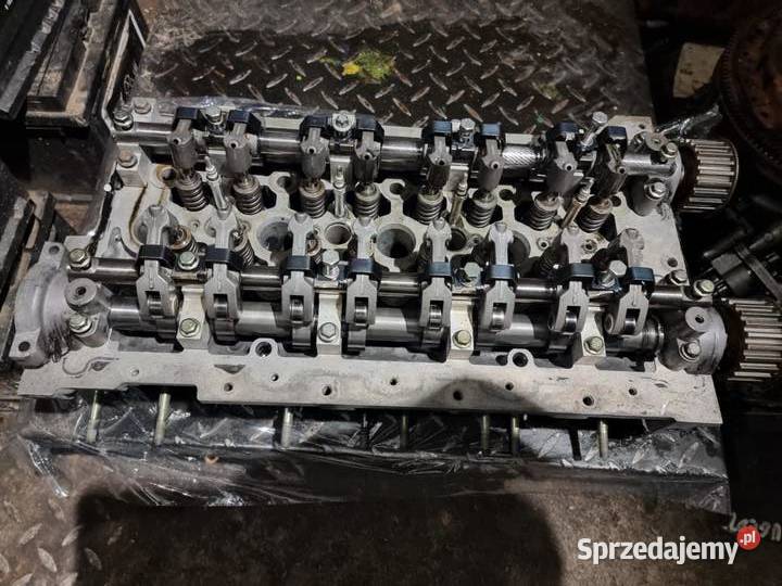 głowica kompletna z wałkami zaworami 25 Renault Bodzentyn