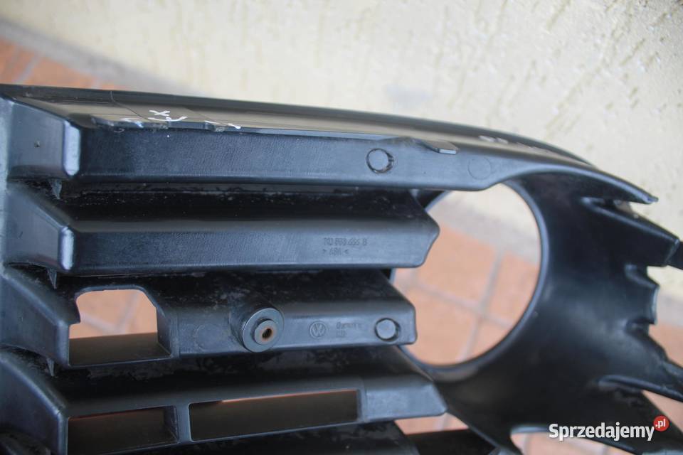 KRATKA ZDERZAKA PRAWA PRAWY PRZÓD VW GOLF V