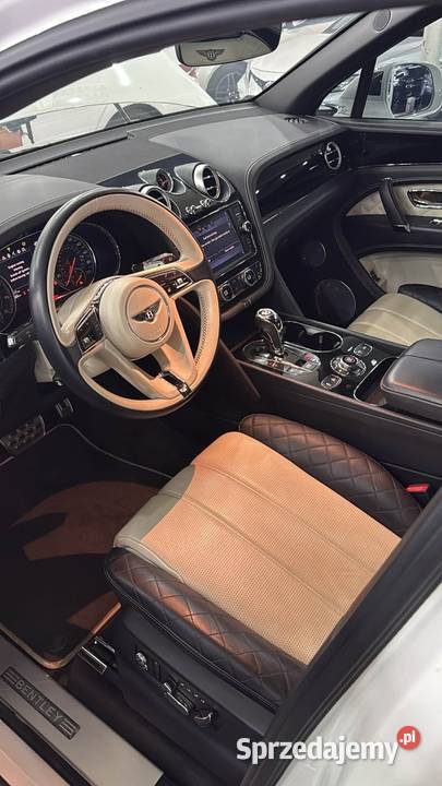 BENTLEY Rok produkcji 2019 Łódź