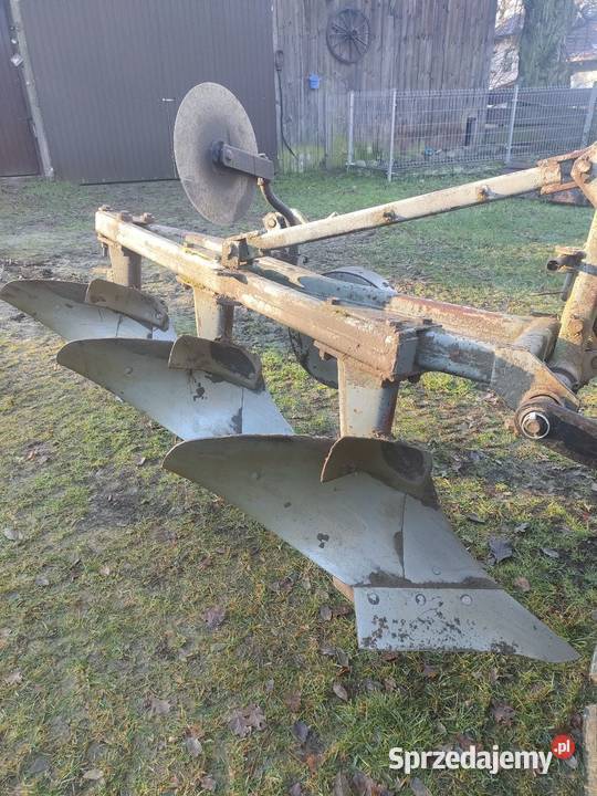Pług 3 skibowy zagonowy Ruda