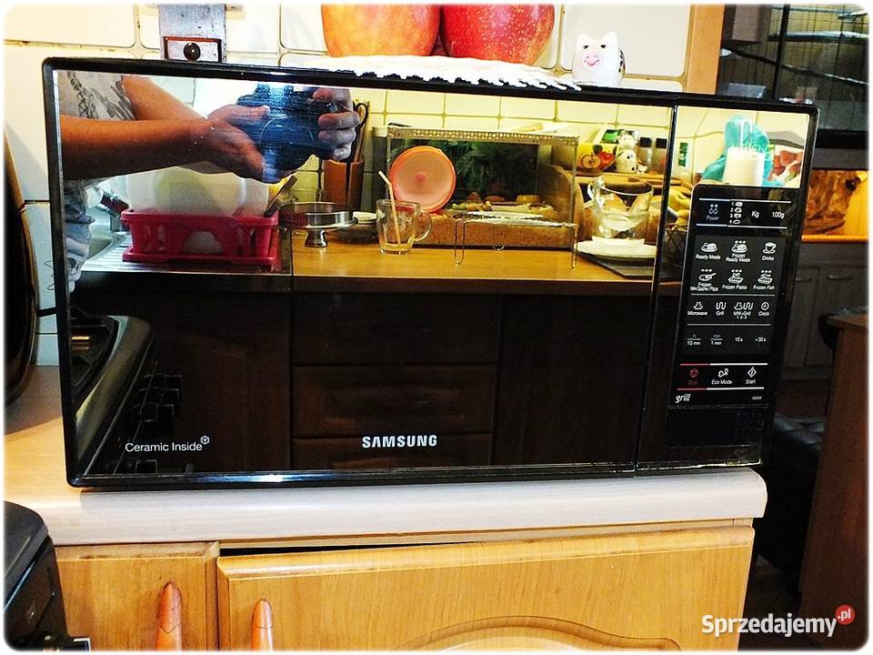 Kuchenka mikrofalowa Samsung GE83X 23L 800W z Żary