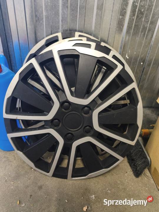 Kołpaki 14 praktycznie nowe sprzedam