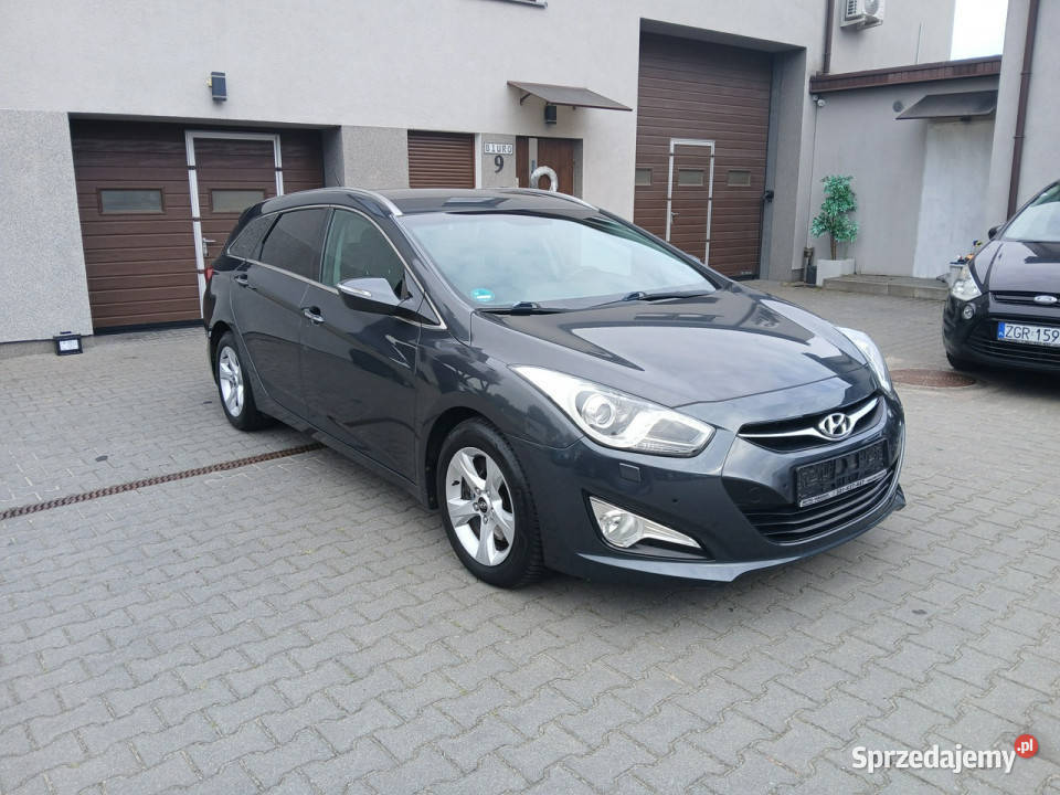 Hyundai i40 17 CRDI AUTOMAT alufelgi klimatronik Kombi Gryfino sprzedam