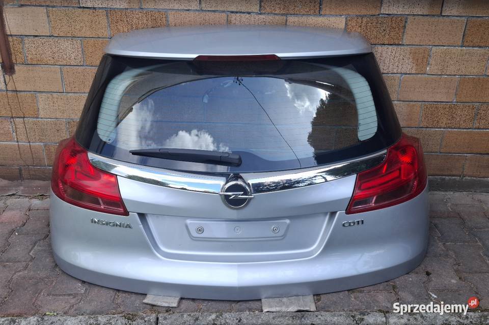Klapa Opel Insignia osobowe Motoryzacja