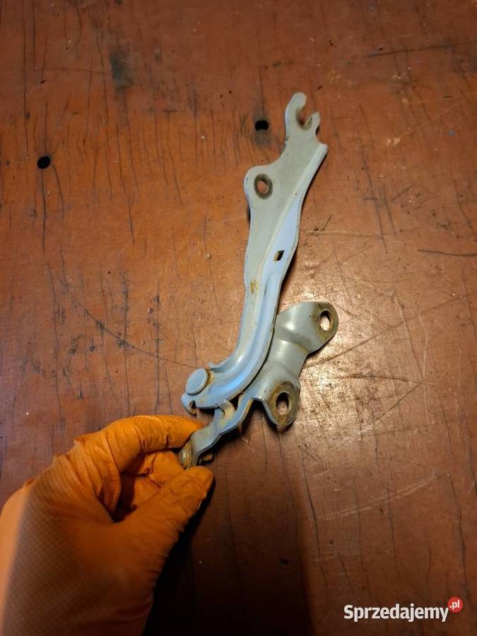 Zawias maski lewy Mazda 6 GG GY 25H osobowe Zawiasy, bolce i prowadnice Przyborów