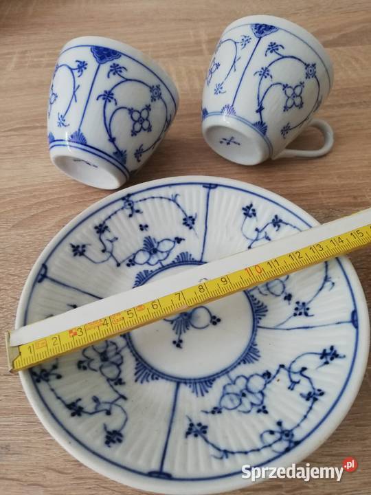 dwie filiżanki i talerzyk stara porcelana Porcelana i szkło Gorlice