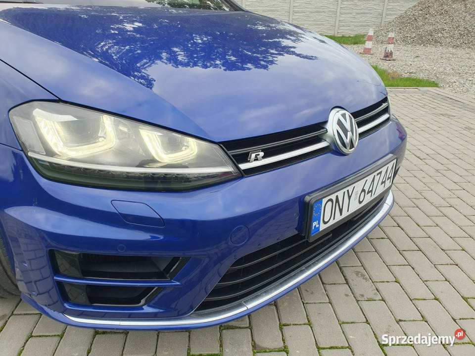 Volkswagen Golf VII R 20tfsi 375 4motion DSG Strobice