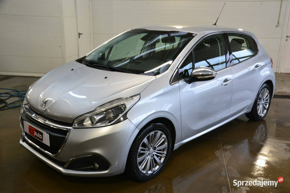 Peugeot 208 16 hdi 100 ekonomiczny climatronic sprzedam