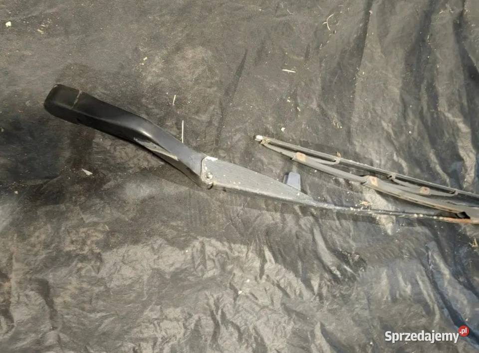 Ramię wycieraczki prawe BMW e32 Żory