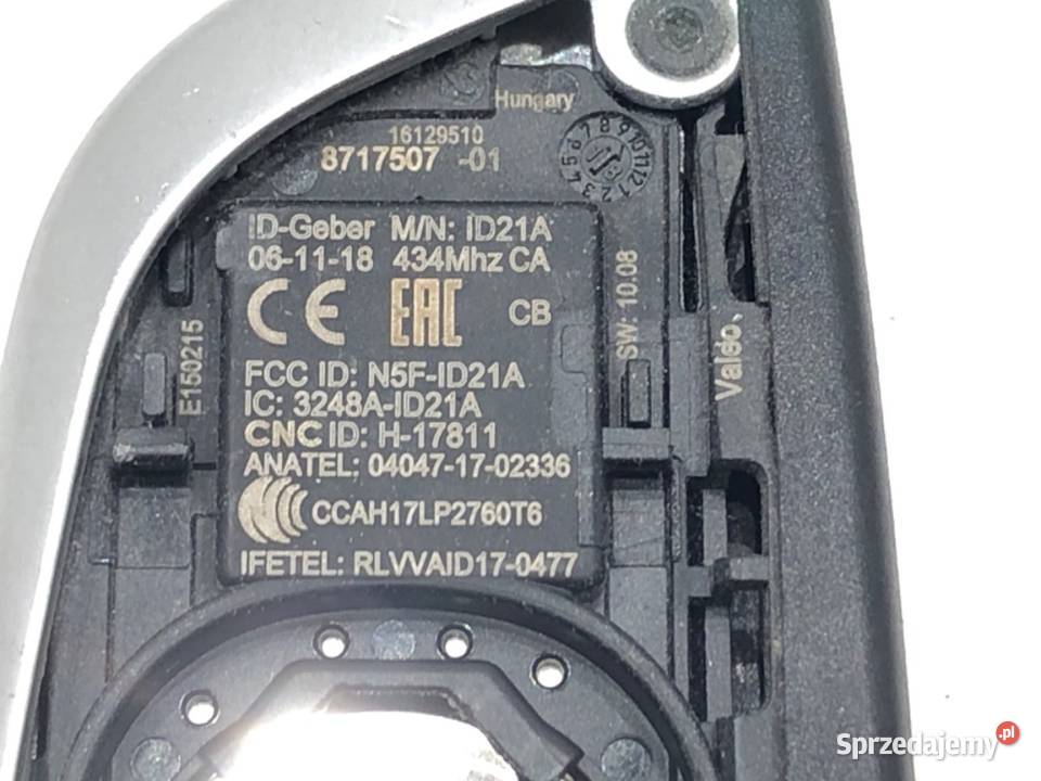 KLUCZYK BMW G30 8717507 PILOT IMMOBILISERA