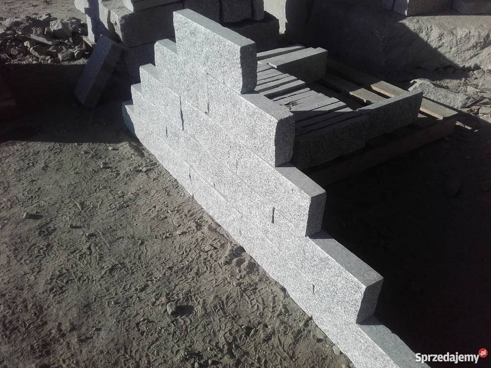 Łupanka granitowa 46cmx1520x2035 Strzegom